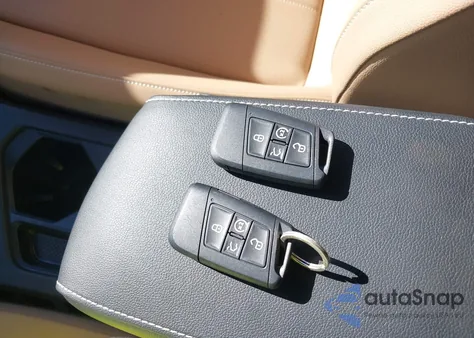 2024 Volkswagen Tiguan 2.0T Se/2.0T Wolfsburg Edition from USA, damaged, VIN 3VVMB7AX7RM042855